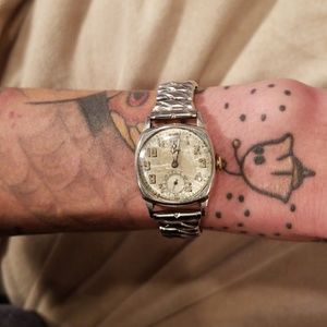 Vintage Gruen sweeping mechanical watch